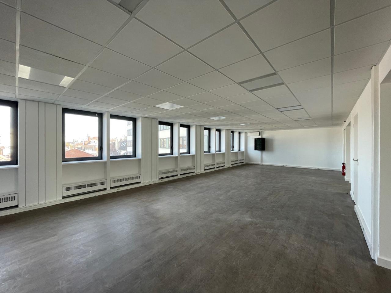 Bureau Lille 752m² Location bureau Lille Nord OLBUR2311317 3